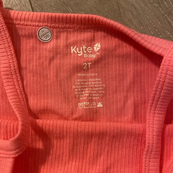 BNWT Kyte Baby Ribbed Ruffle Tank Set in Guava - Picture 6 of 7
